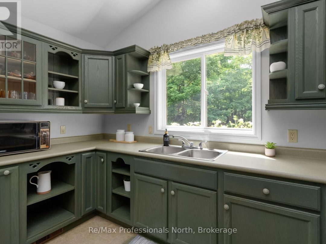 1279 GRAHAM ROAD, 