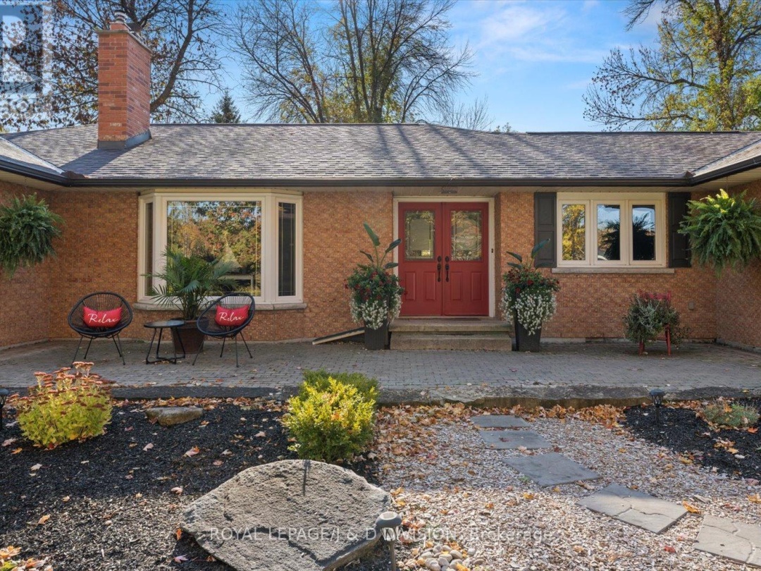 233 Bayshore Drive, Lake Simcoe