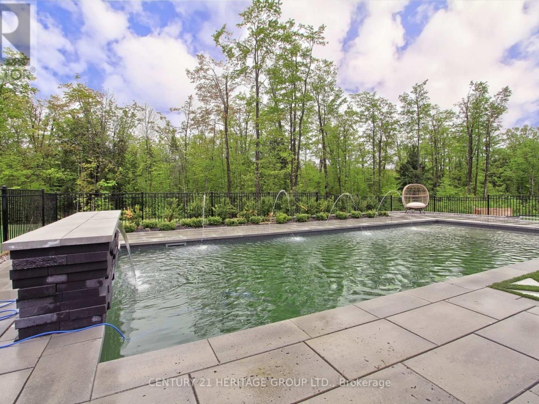 11 Oldenburg Court, Oro-Medonte