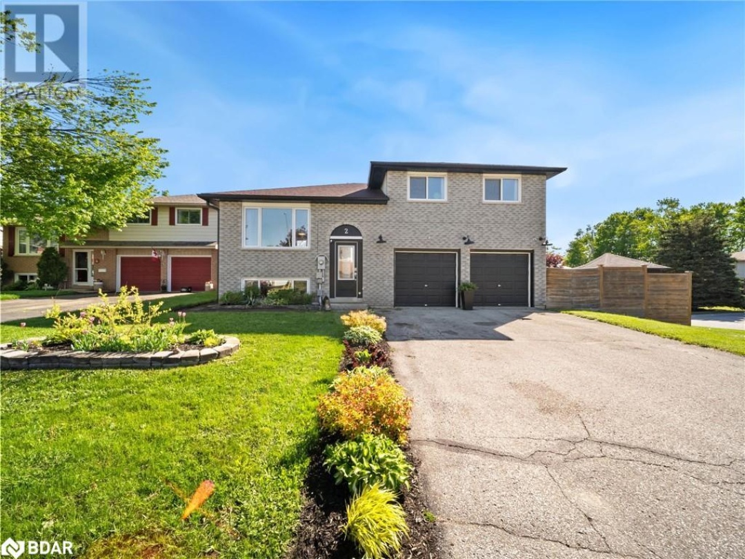 2 CHESTNUT Place, 