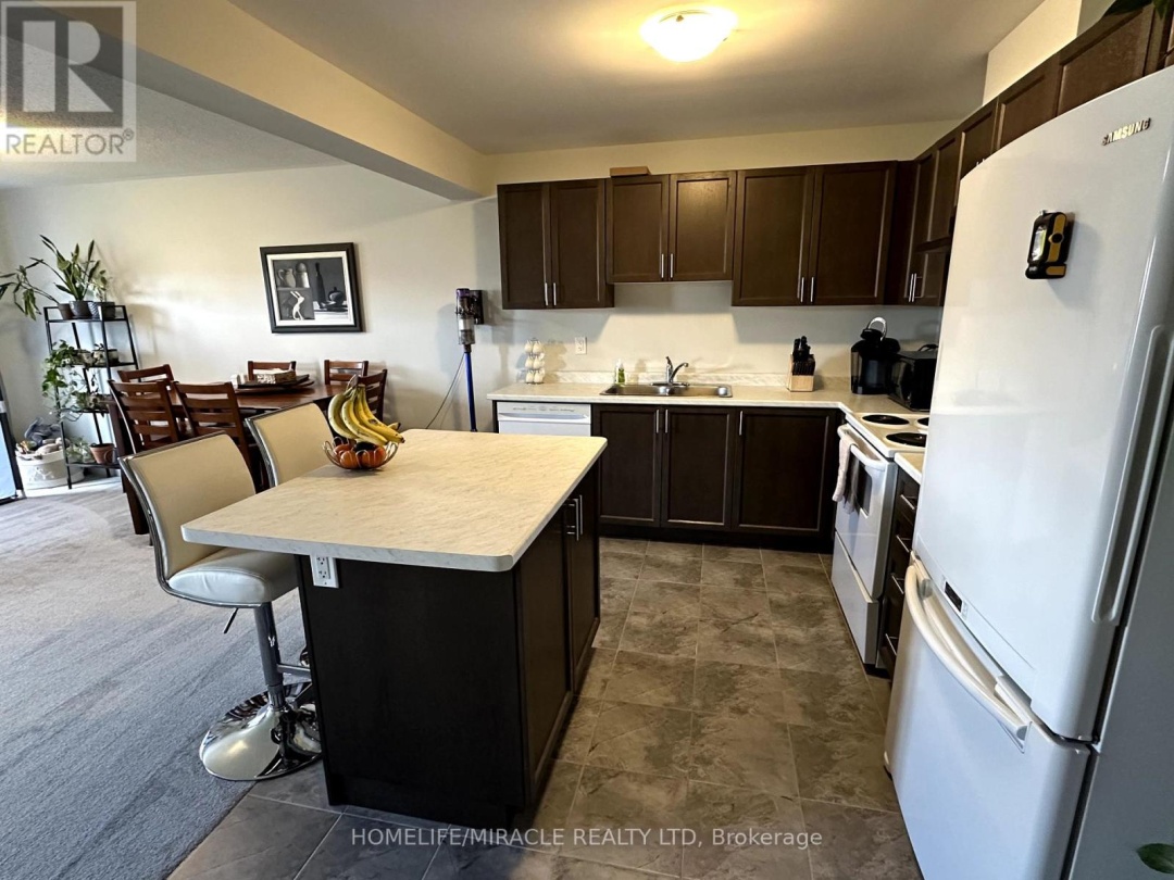 300 DAFFODIL COURT, 