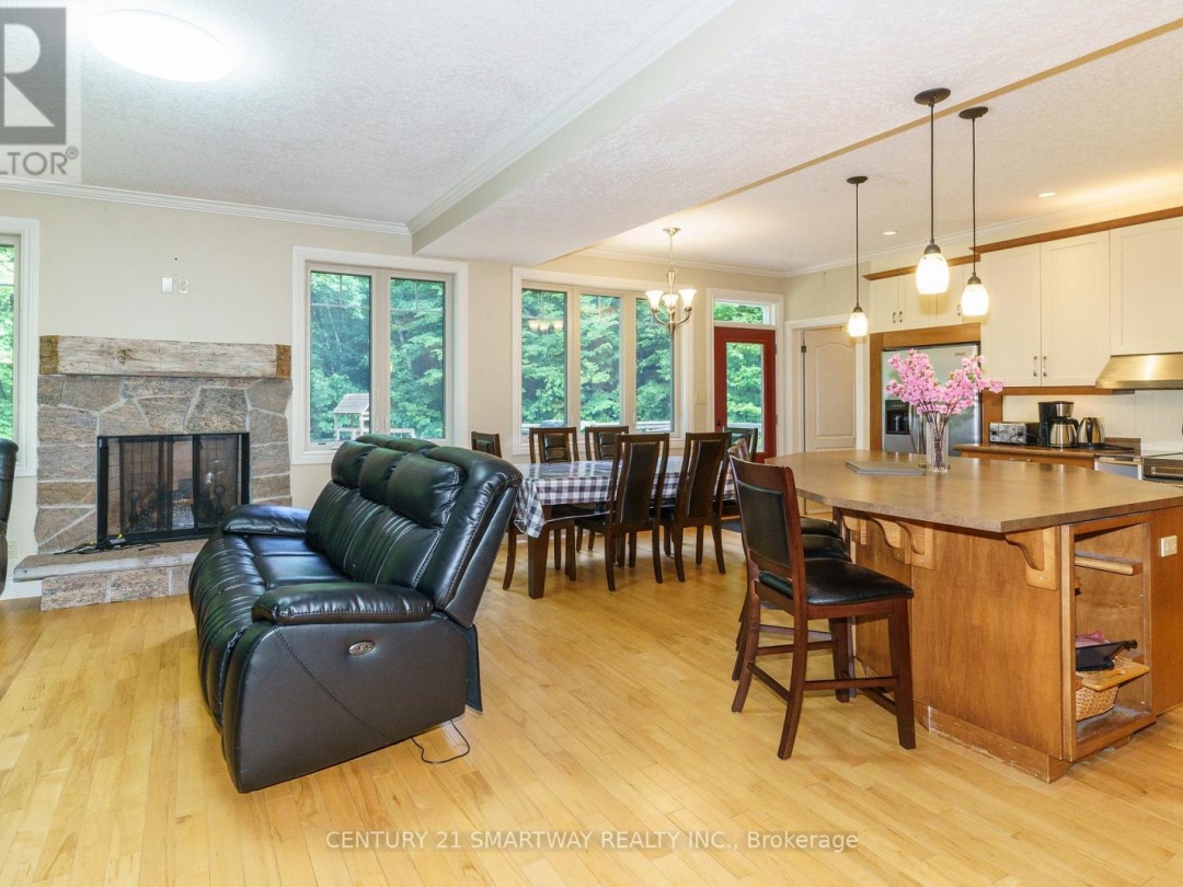 1066 TALLY-HO WINTER PARK ROAD, 