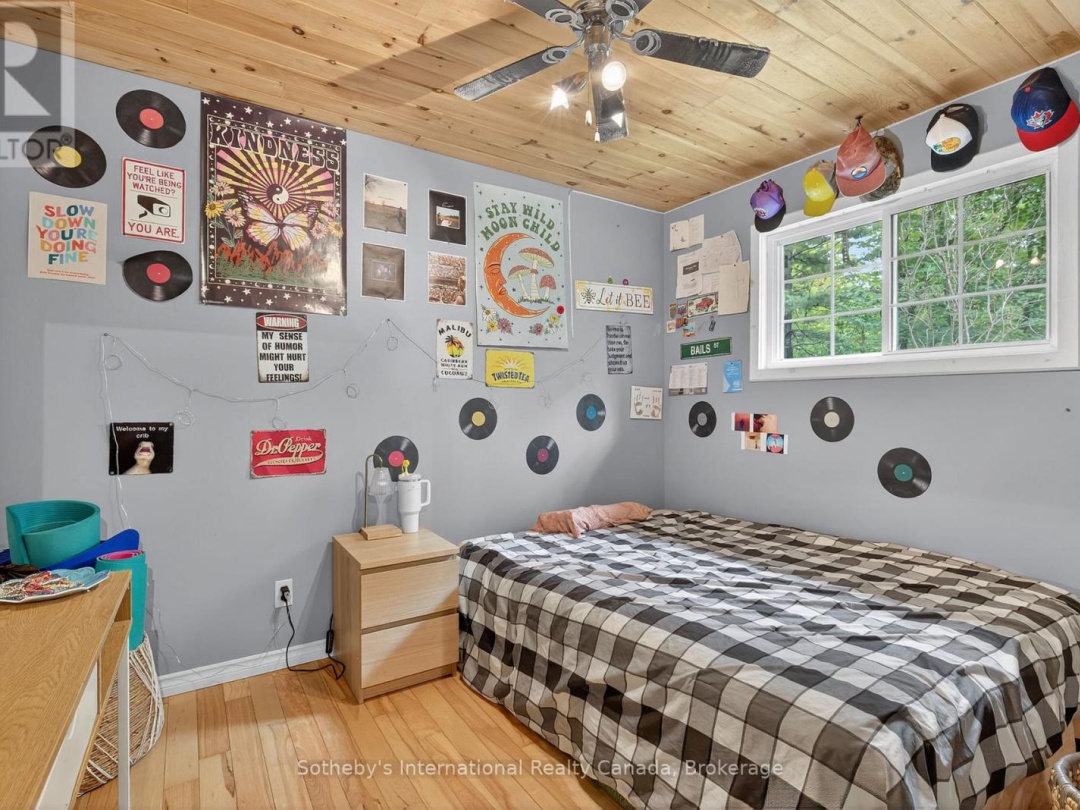 1132 LIMBERLOST ROAD, 