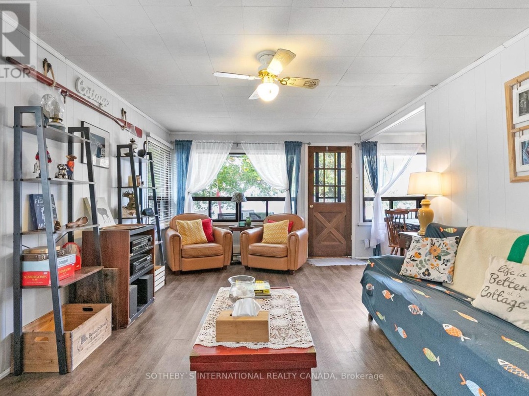 18 Third Street, Sturgeon Lake