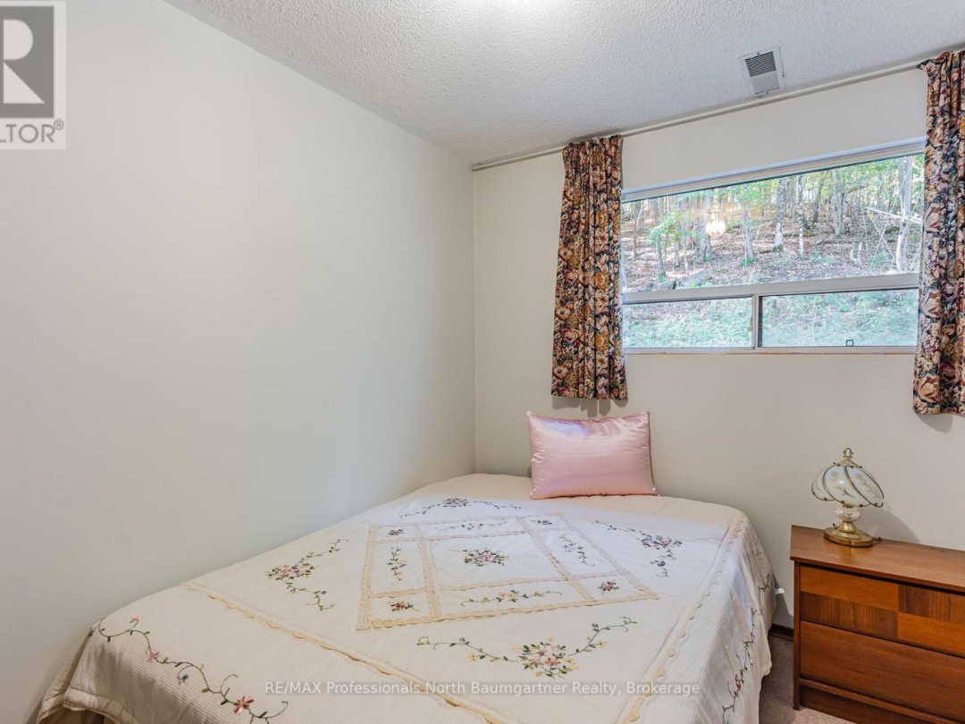 1566 WEST SETTLEMENT ROAD, 