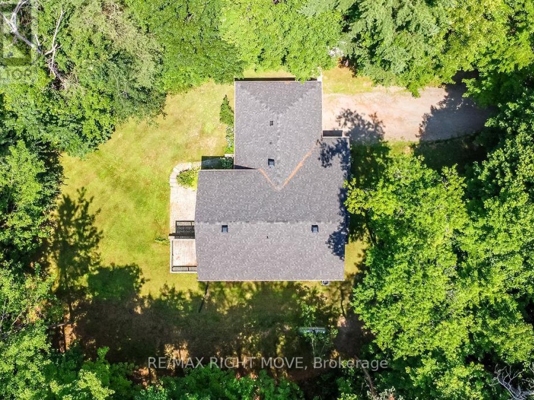 1011 TALBOT TRAIL, 