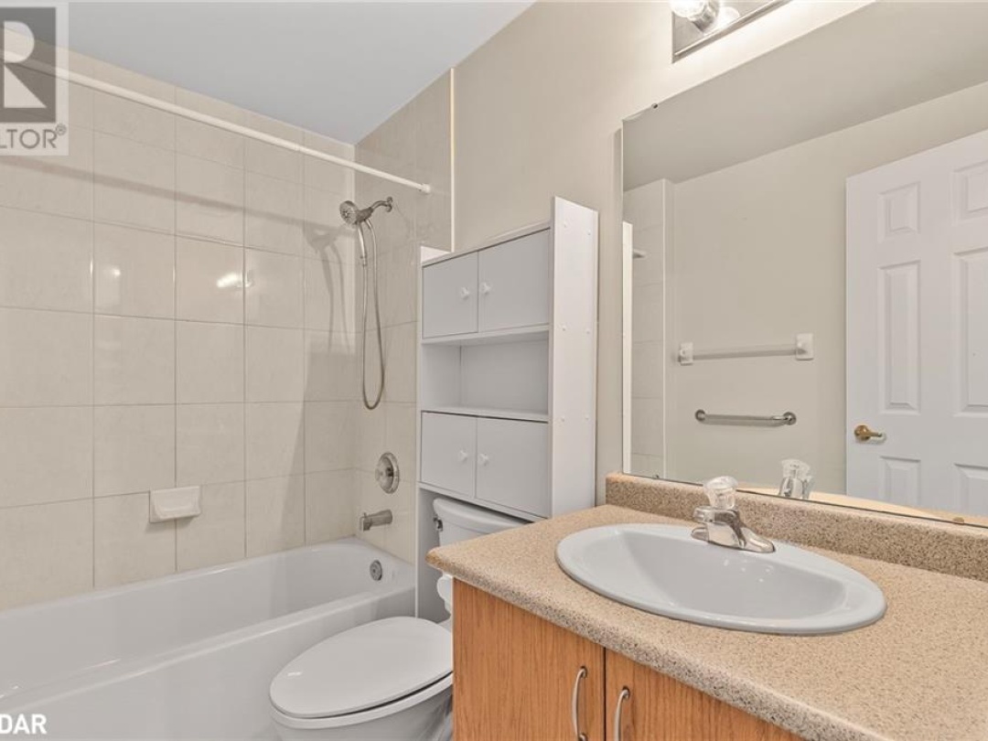 9 Westmount Drive S Unit# 104, Orillia