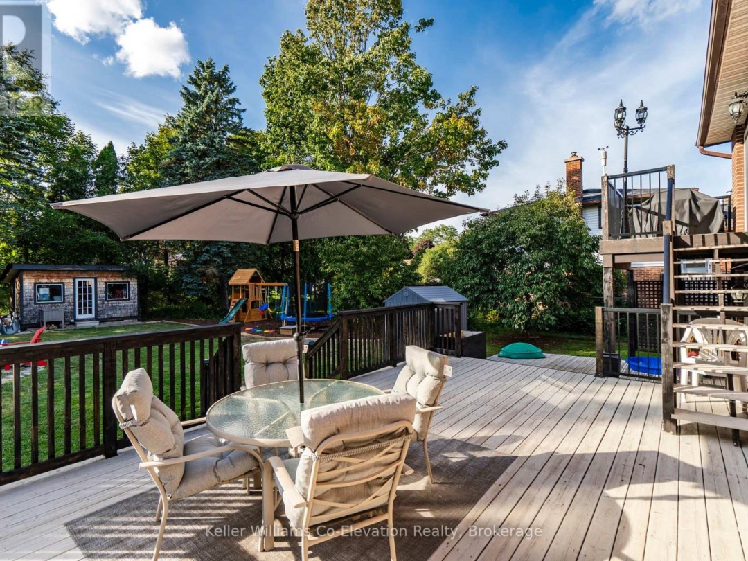 32 LANKIN BOULEVARD, 