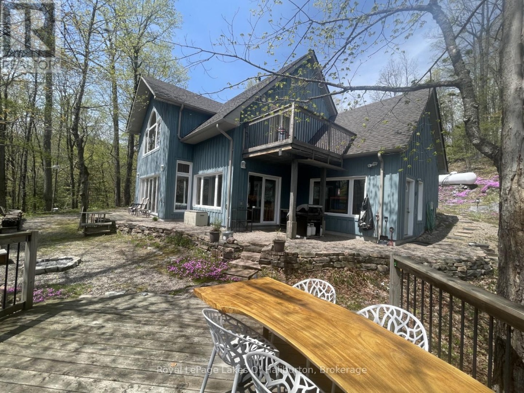 48 RUSSELL DRIVE, White Lake
