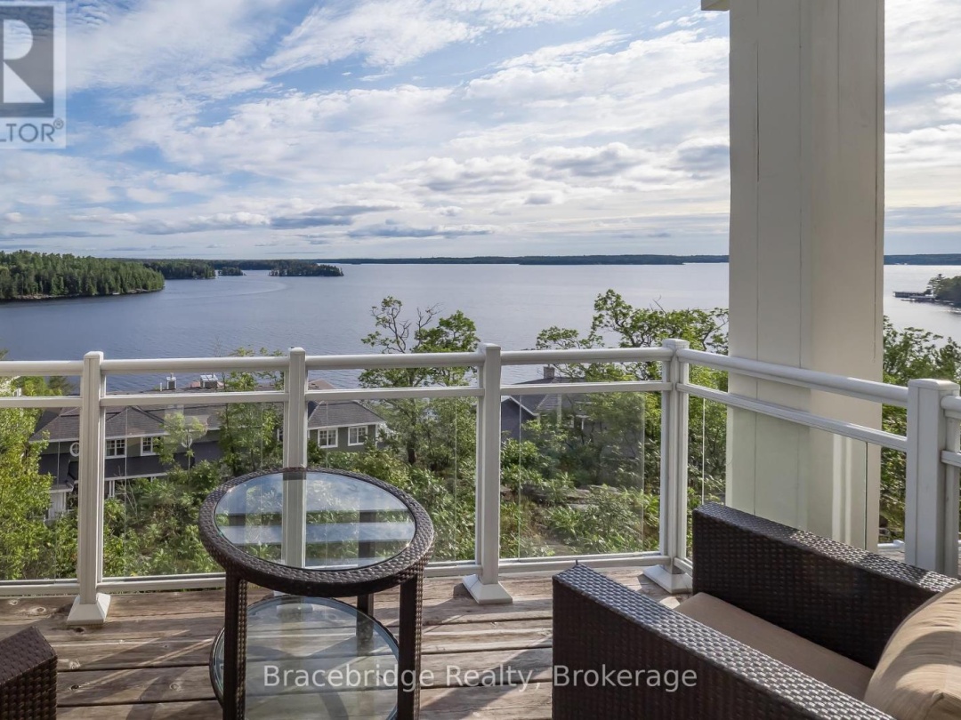 1869 MUSKOKA RD 118 W HIGHWAY, 