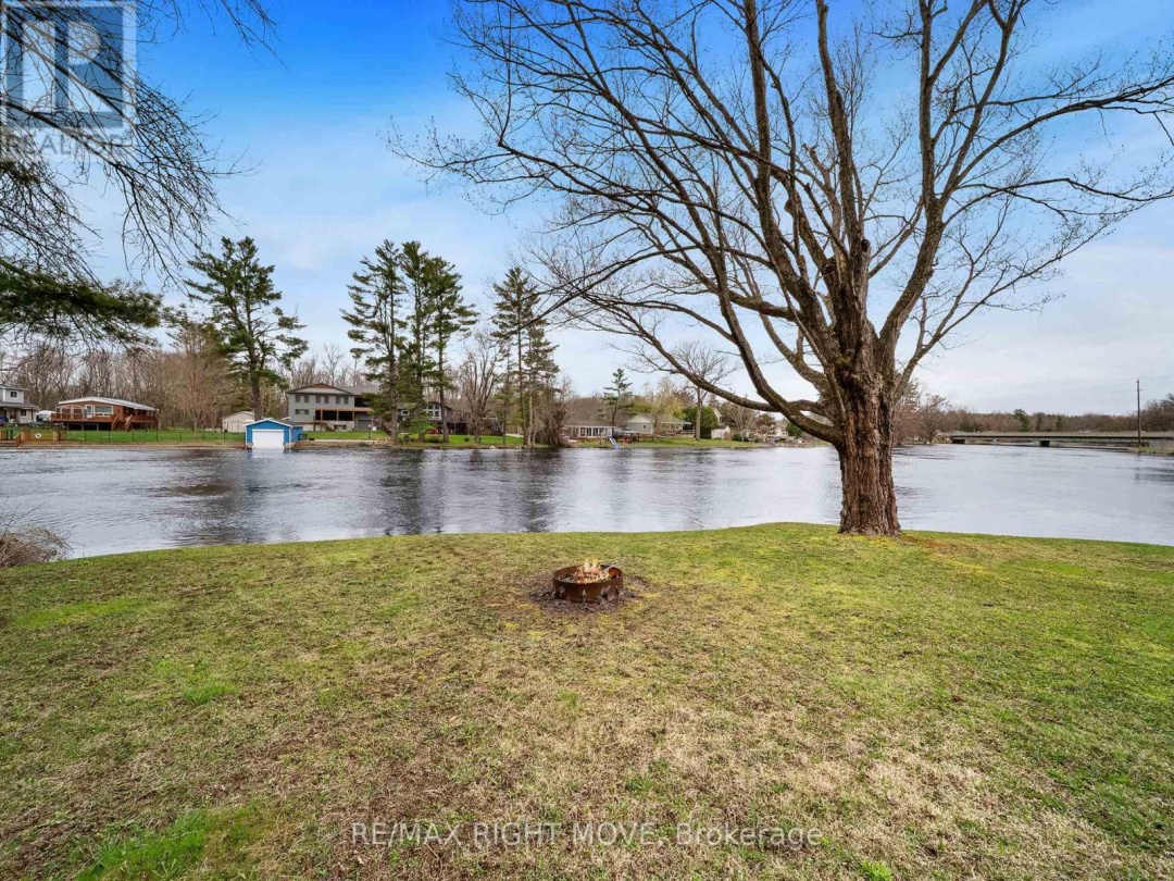 1012 Cowbell Lane, Severn Lake