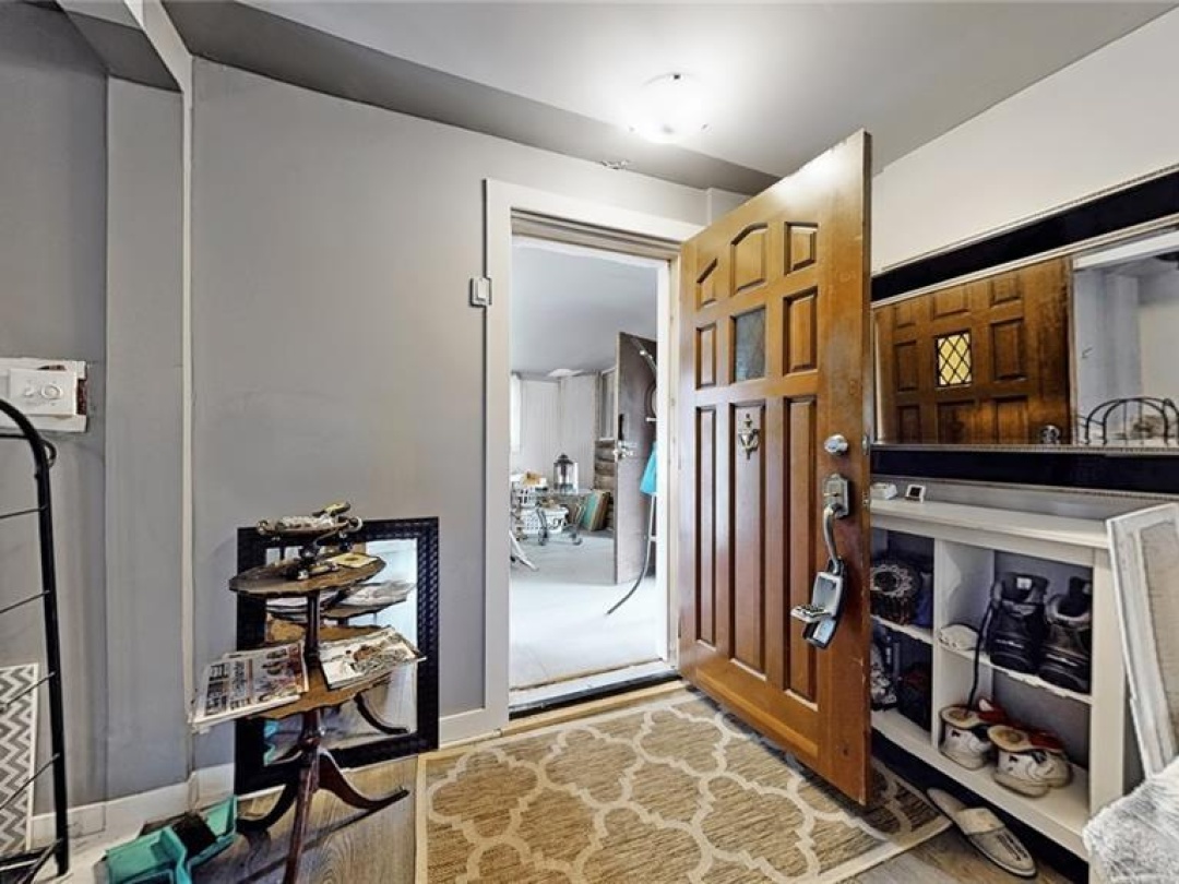 2808 Gelert Road, Minden Hills