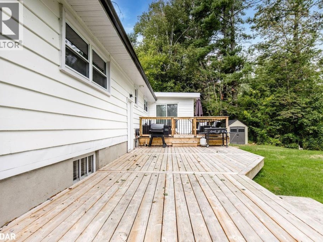 3495 BRENNAN Line, 