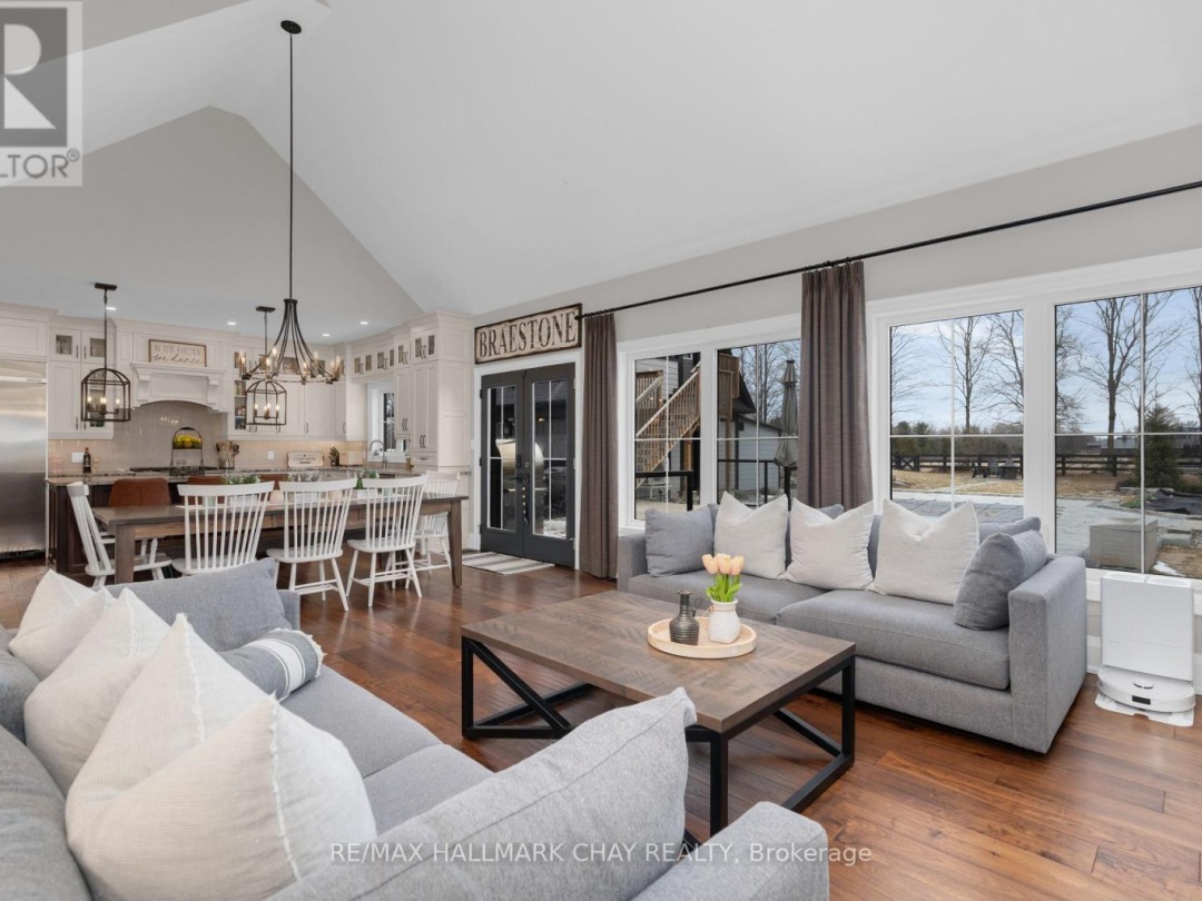 10 Georgian Grande Drive, Oro-Medonte