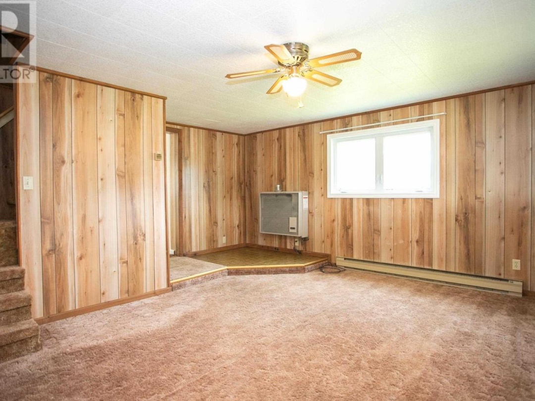 7940 Highway 17 E, Johnson Township