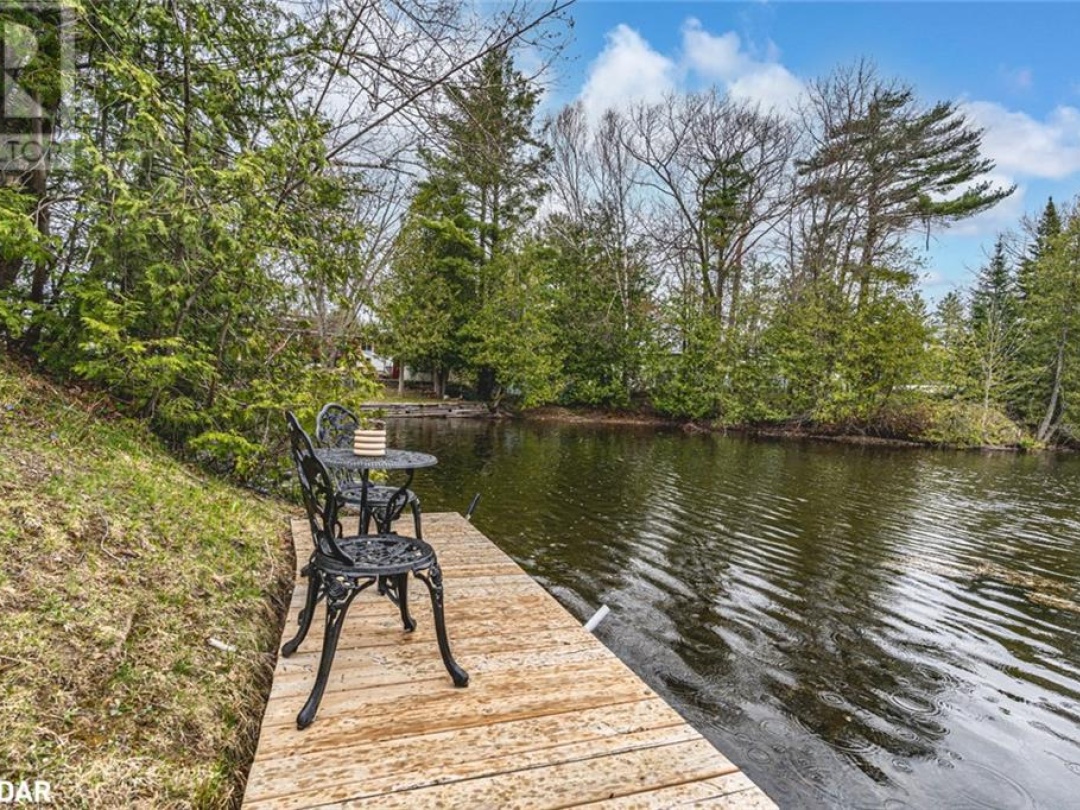 15 Duncan Dr, Trent-severn River