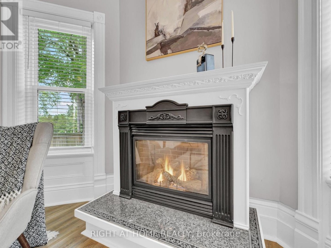 182 Nottawasaga Street, Orillia