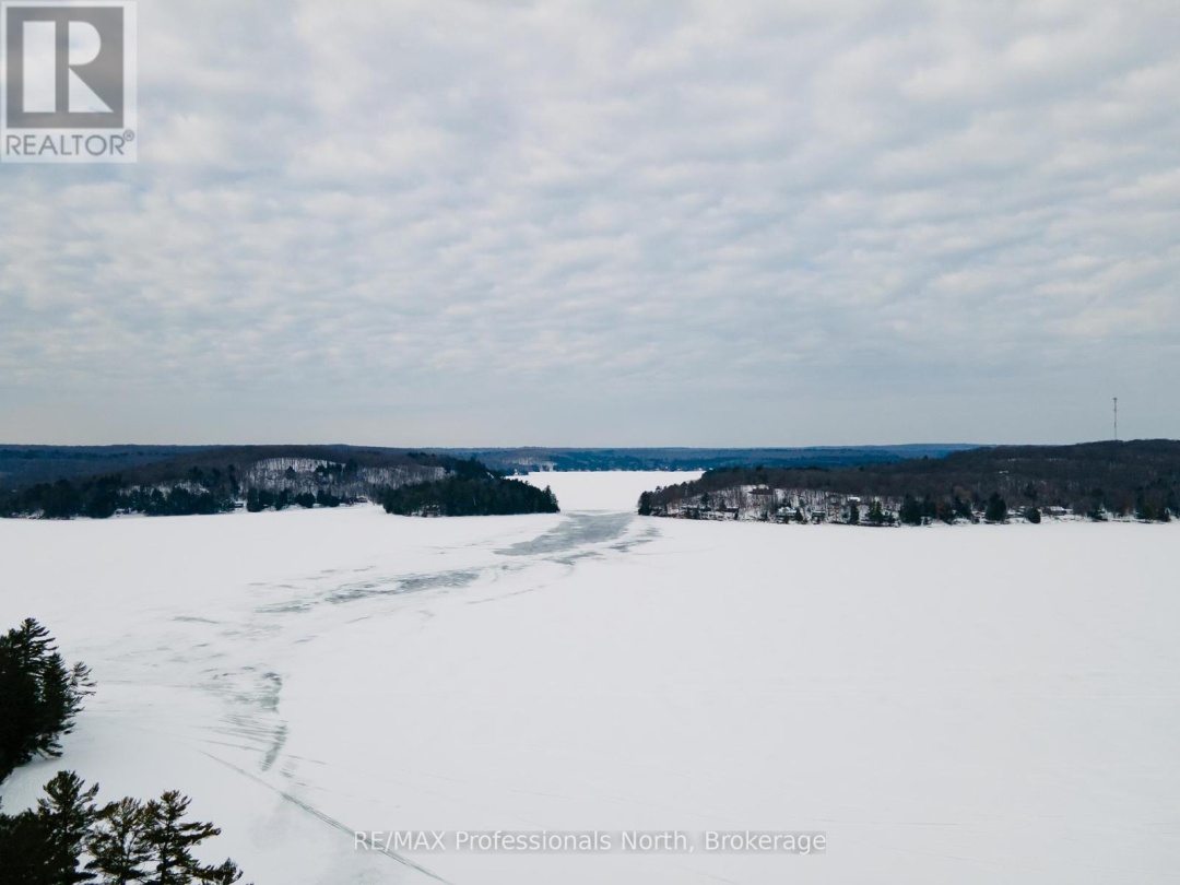 15111 Highway 35, Twelve Mile Lake