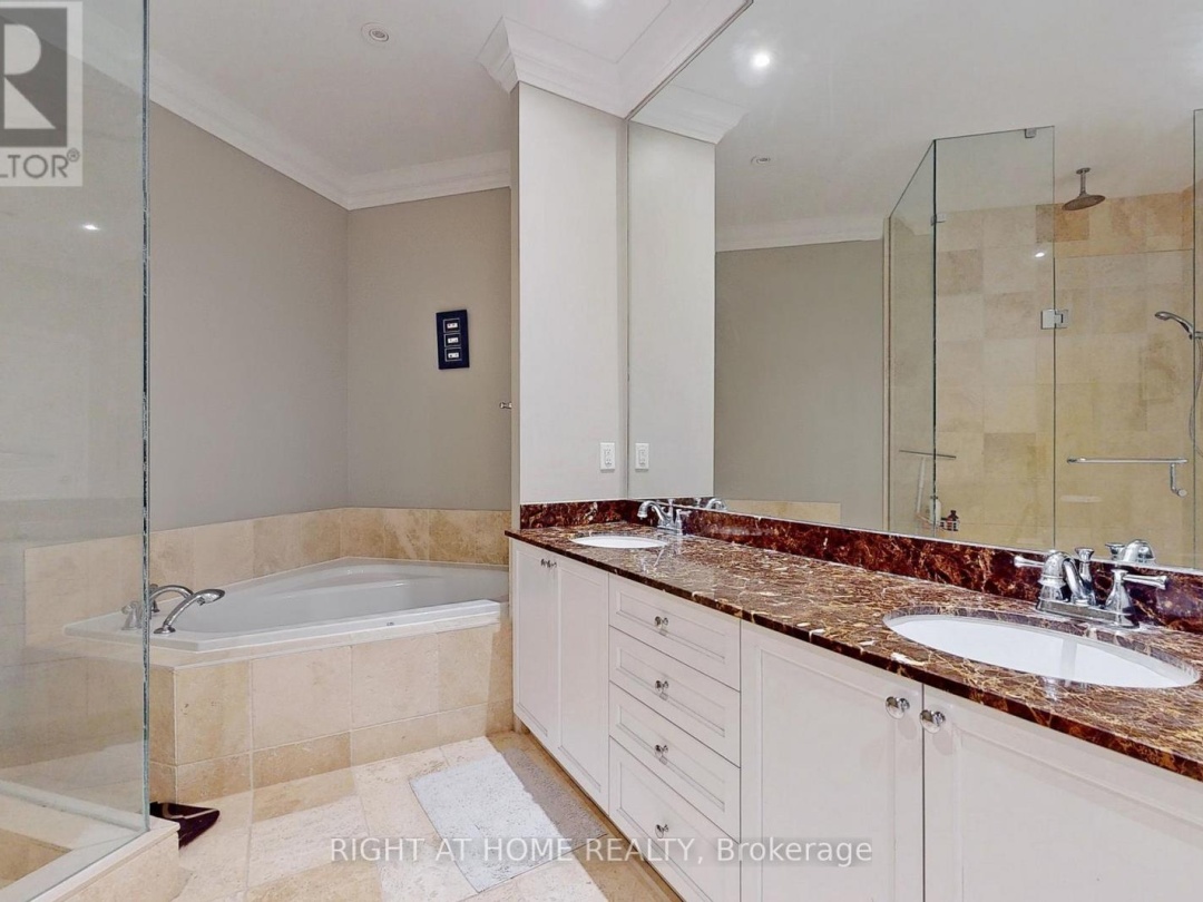 PH06 - 37 ELLEN STREET, 