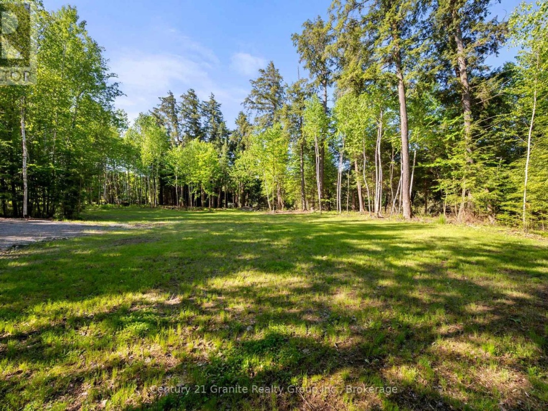 1042 Suburban Court, Gull Lake