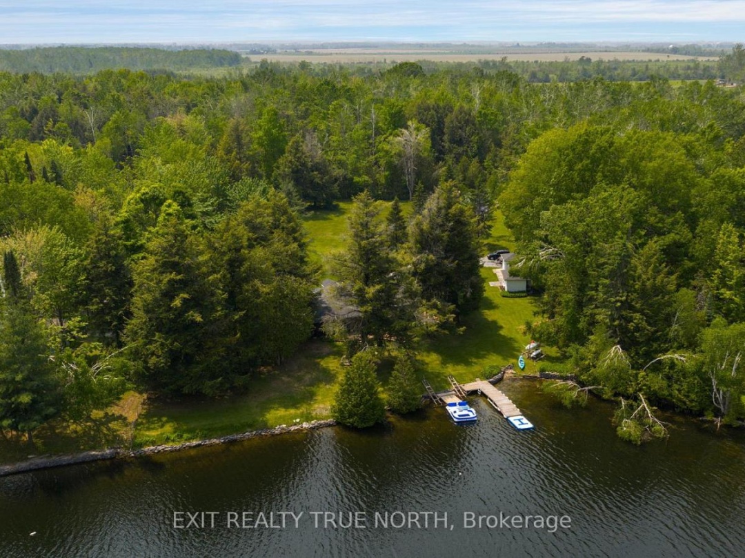 22 CARDINAL DRIVE, Talbot Lake