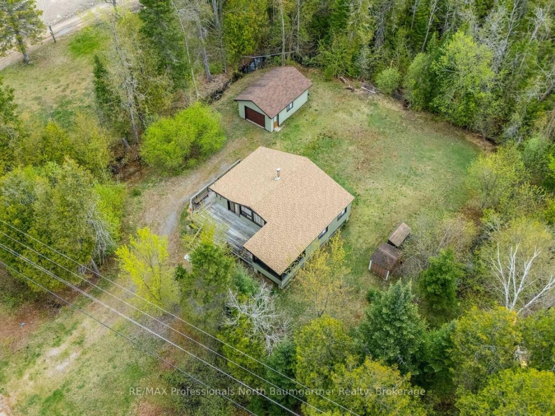1172 Maebar Road, Twelve Mile Lake