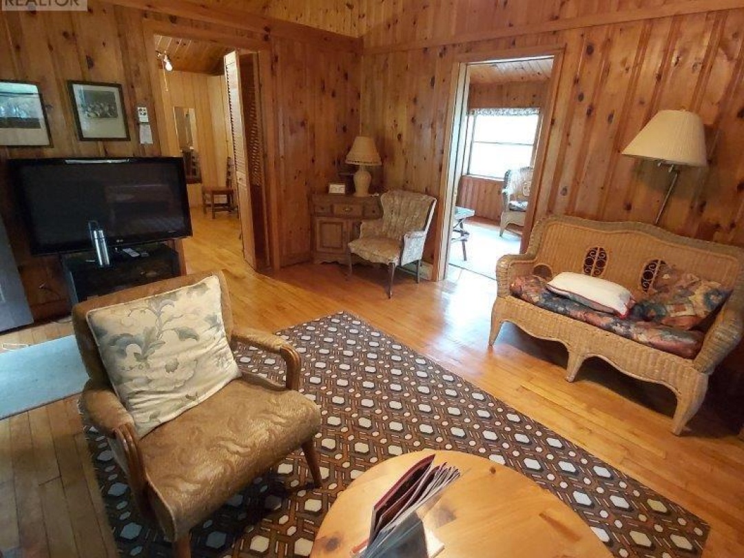 2 2 1051 Wigwam Lodge Road, Kahshe Lake