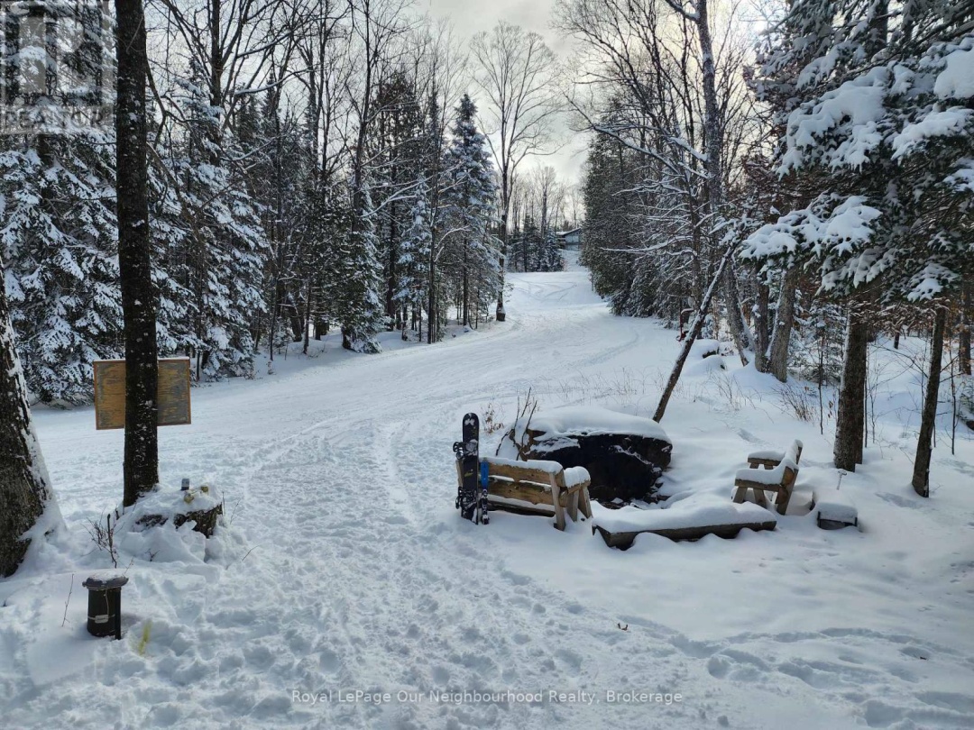 1040 SKI RIDGE TRAIL, 