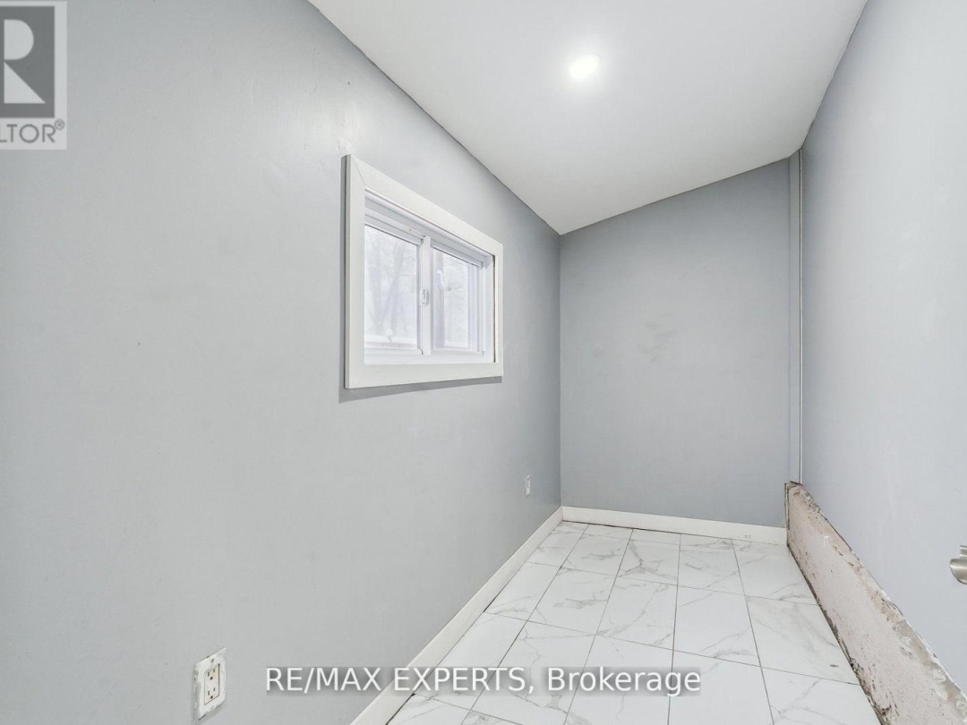 282 Gill Street, Orillia