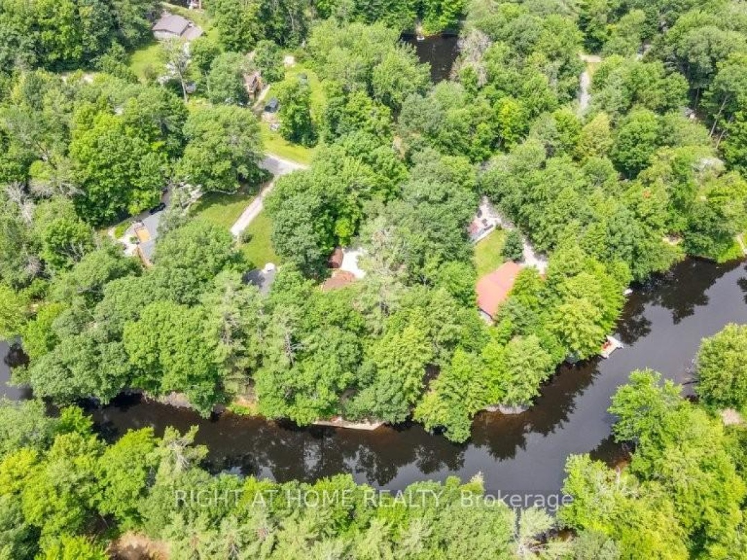 7459 ISLAND CRESCENT, 