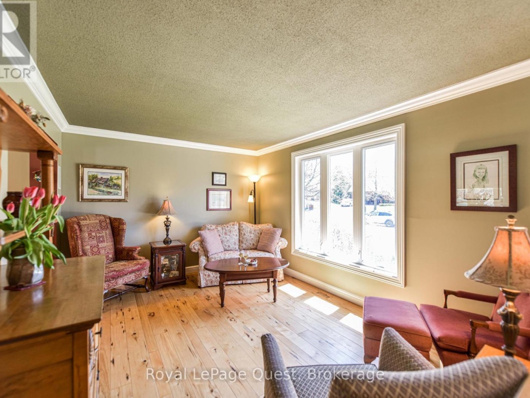 46 Maplewood Parkway, Lake Simcoe
