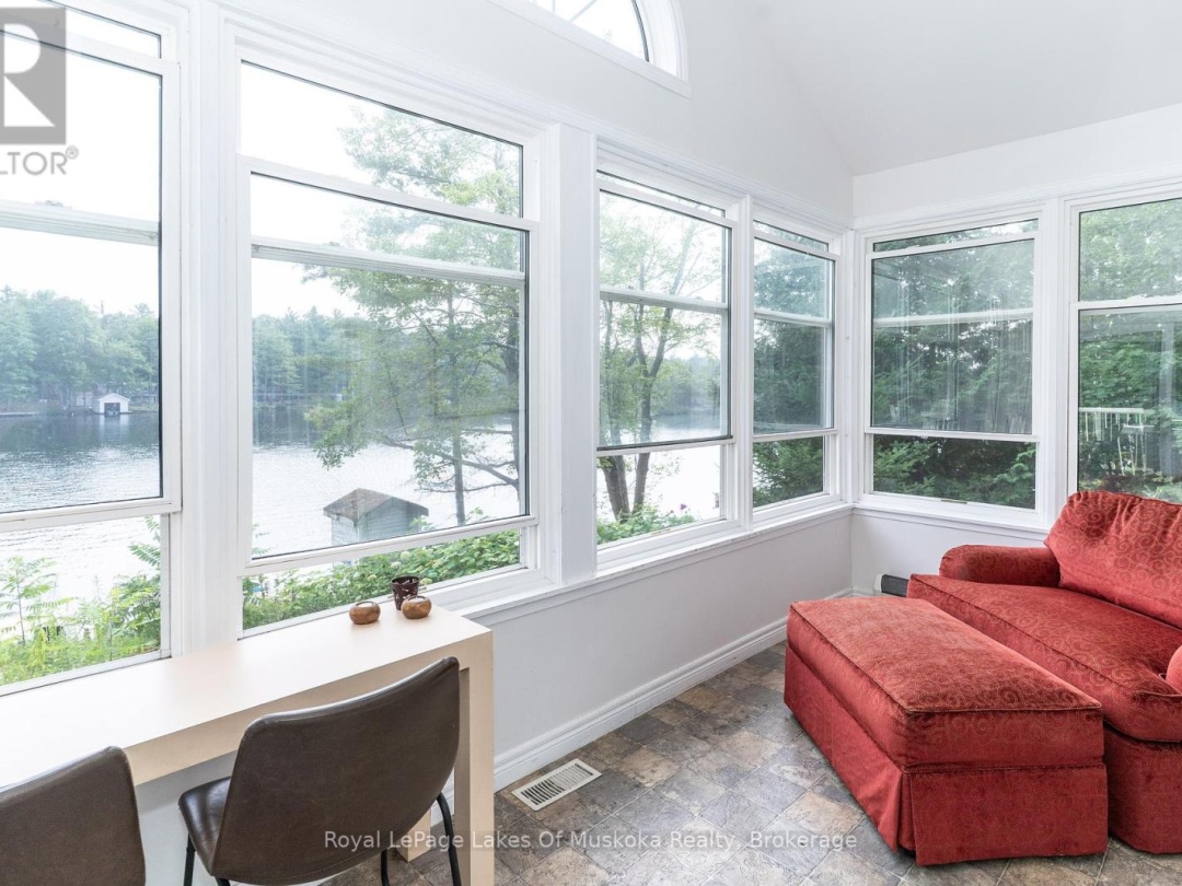49 PINETREE ROAD, 