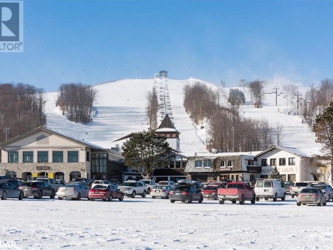 5 Snowshoe Trail, Moonstone