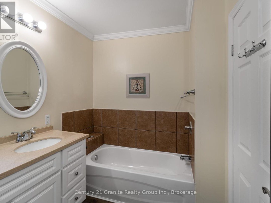 1018 Shamrock Lane, Cranberry Lake
