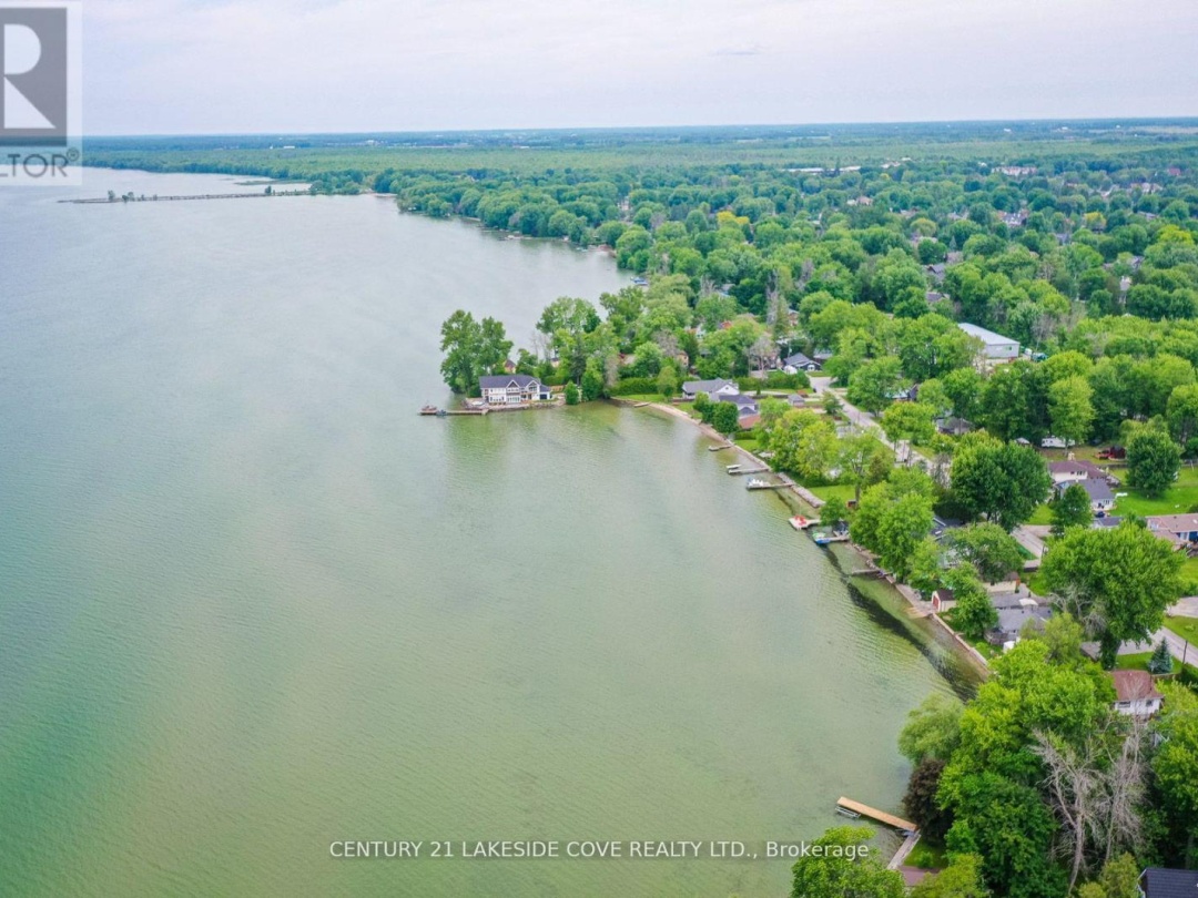 2730 Lone Birch Trail N, Lake Simcoe