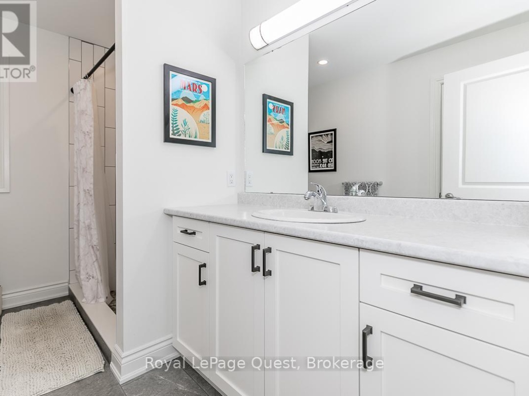 21 ROSY BEACH COURT, 