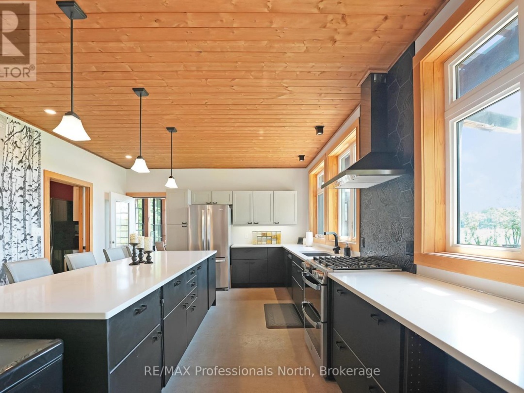 1049 TWIN ROCKS LANE, 