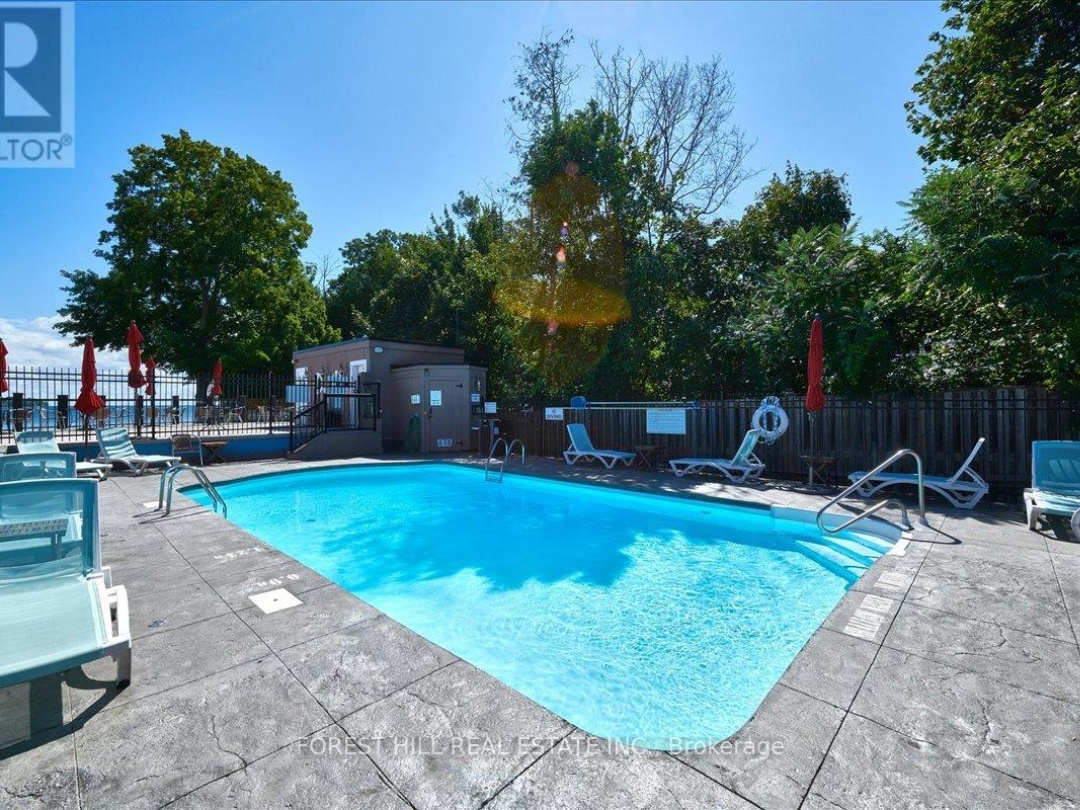 10 - 10 INVERMARA COURT, Lake Simcoe