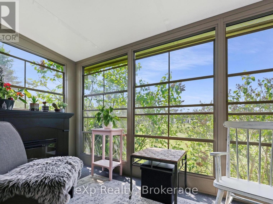 53 CREEKSIDE CIRCLE, 