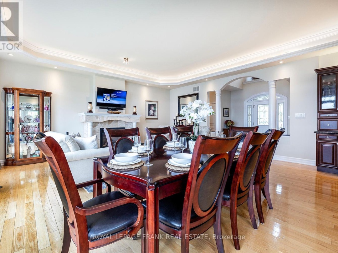24 GILSON POINT PLACE, Lake Scugog