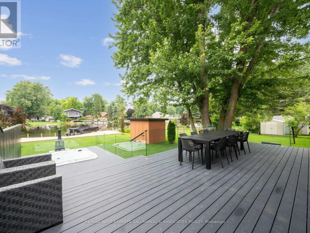 36 Simcoe Road, Lake Simcoe