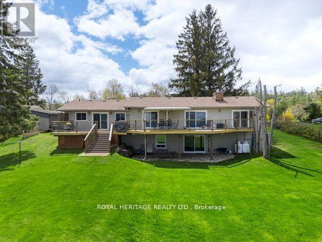 7 NORTH SERVICE ROAD, 