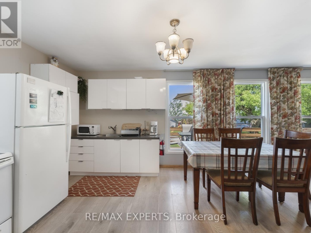 18 - 230-232 LAKE DALRYMPLE ROAD, 