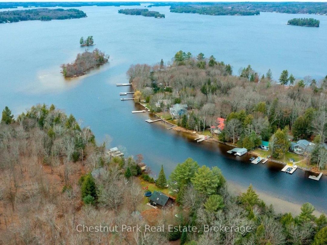 30 MCVITTIE ISLAND, Lake Muskoka