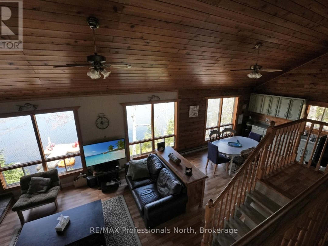 1017 Dunn Road, Haliburton Lake