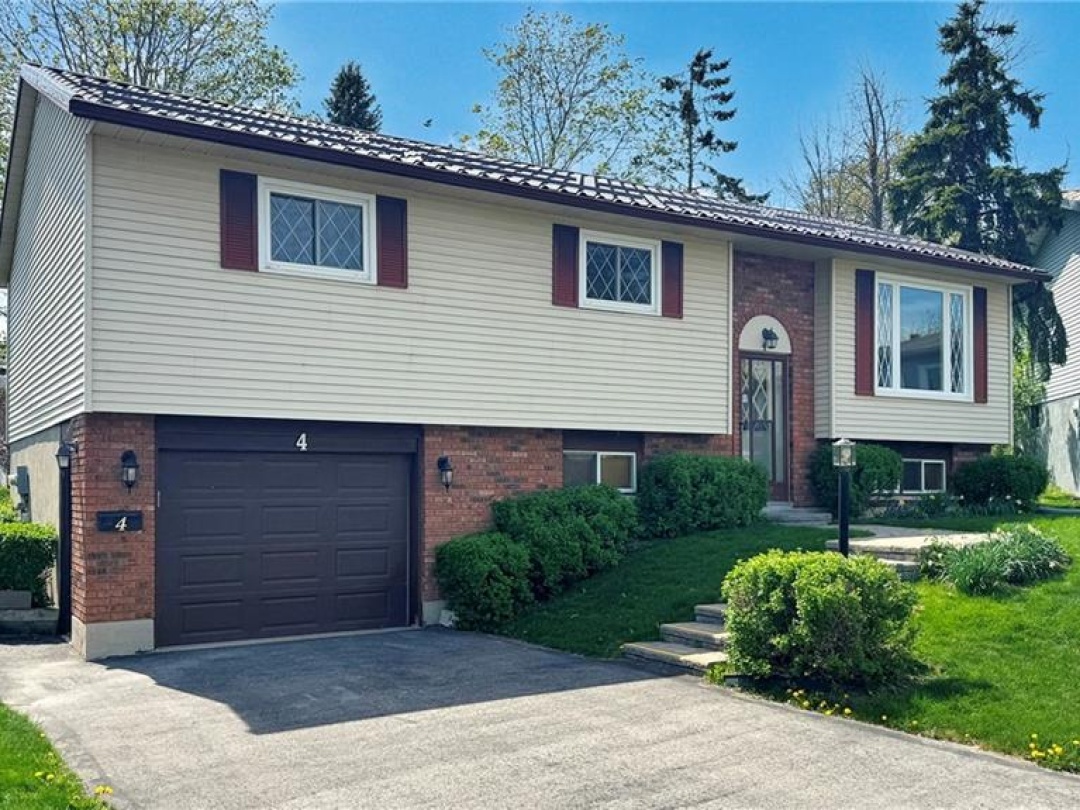 4 Gaudaur Court, Orillia