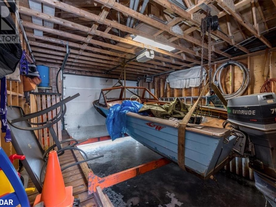 4051 GLEN CEDAR Drive, Lake Simcoe