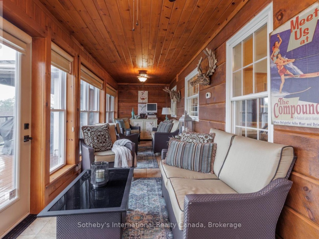 427 West Browns Road E, Weeduck Lake