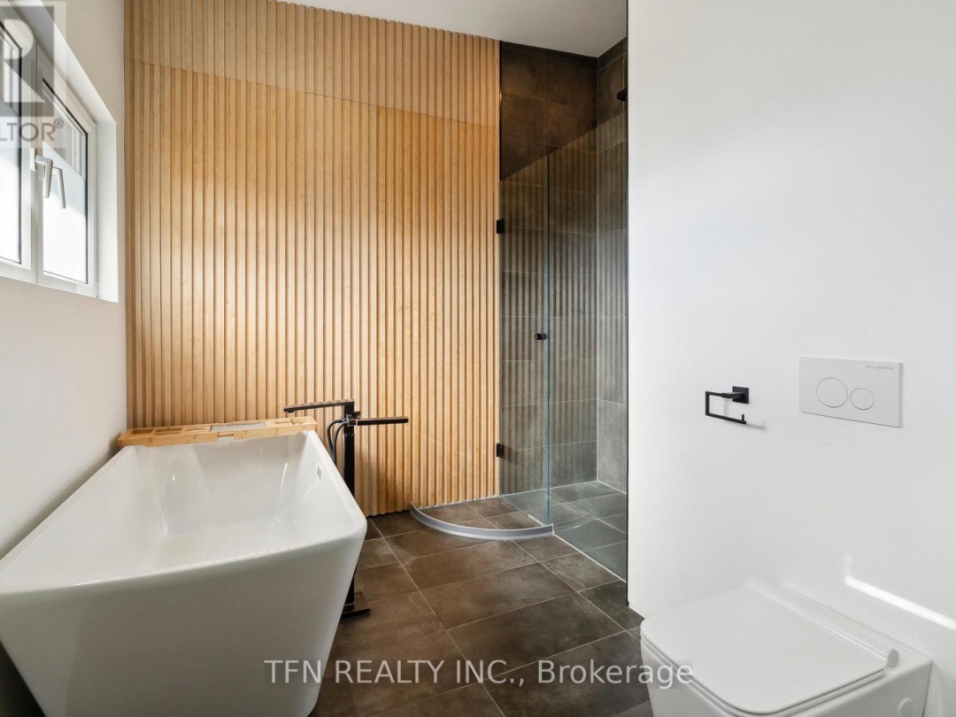 12 Schooner Lane, Tay