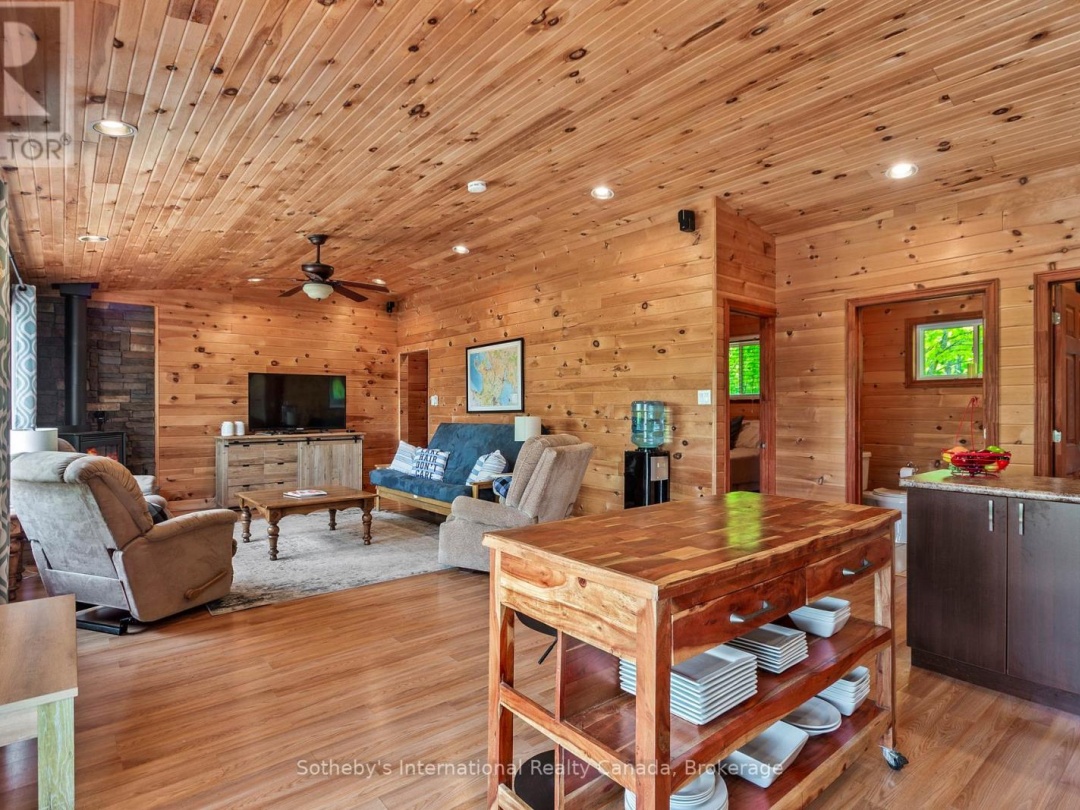 12494 Georgian Bay Shore, Georgian Bay